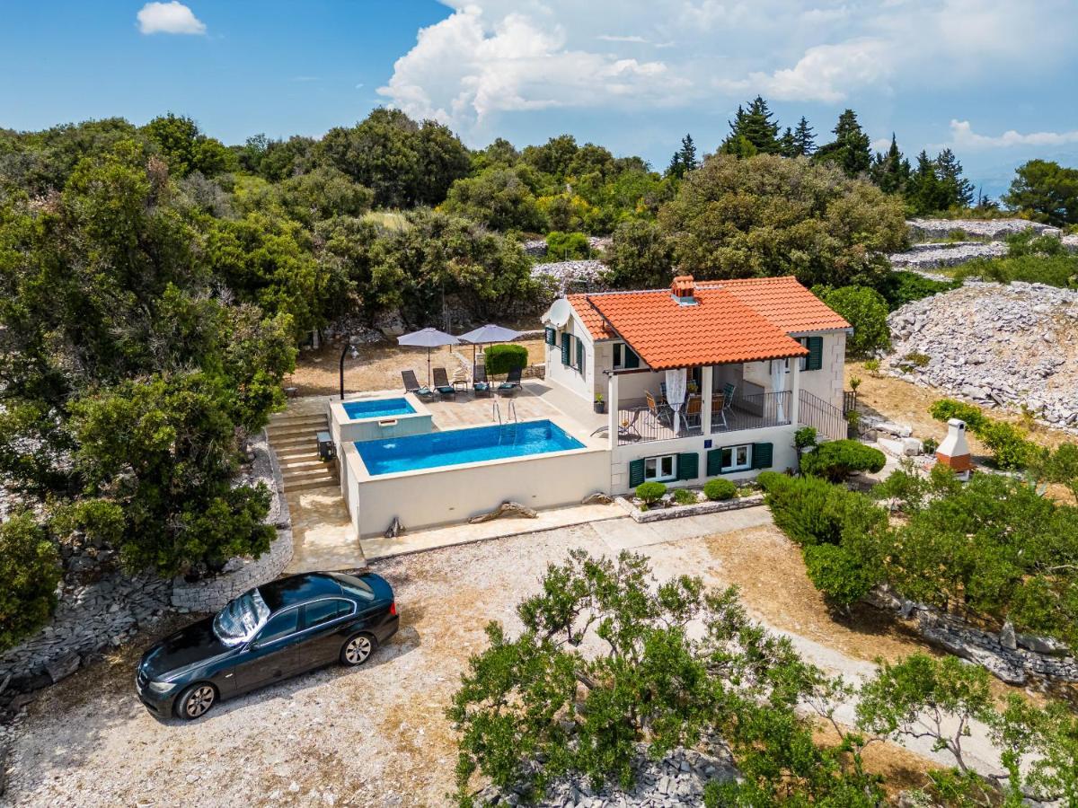 Villa Maria Skrip Exterior photo